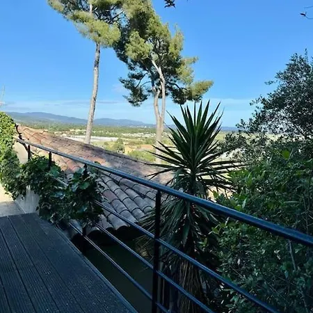 Nid Douillet Vue Les Palmiers * Hyeres